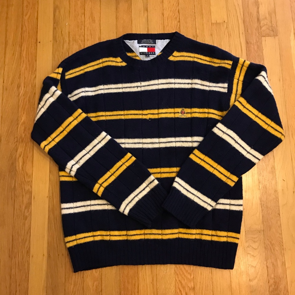 Vintage Tommy Hilfiger Sweater